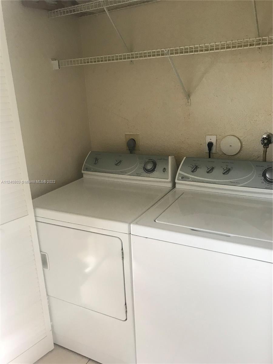 GARDENS OF SUNRISE CONDO - Residential Lease