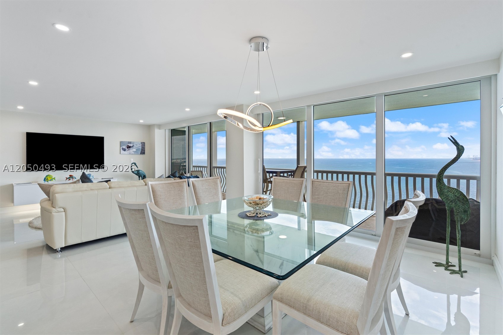 POINT OF AMERICAS - Residential