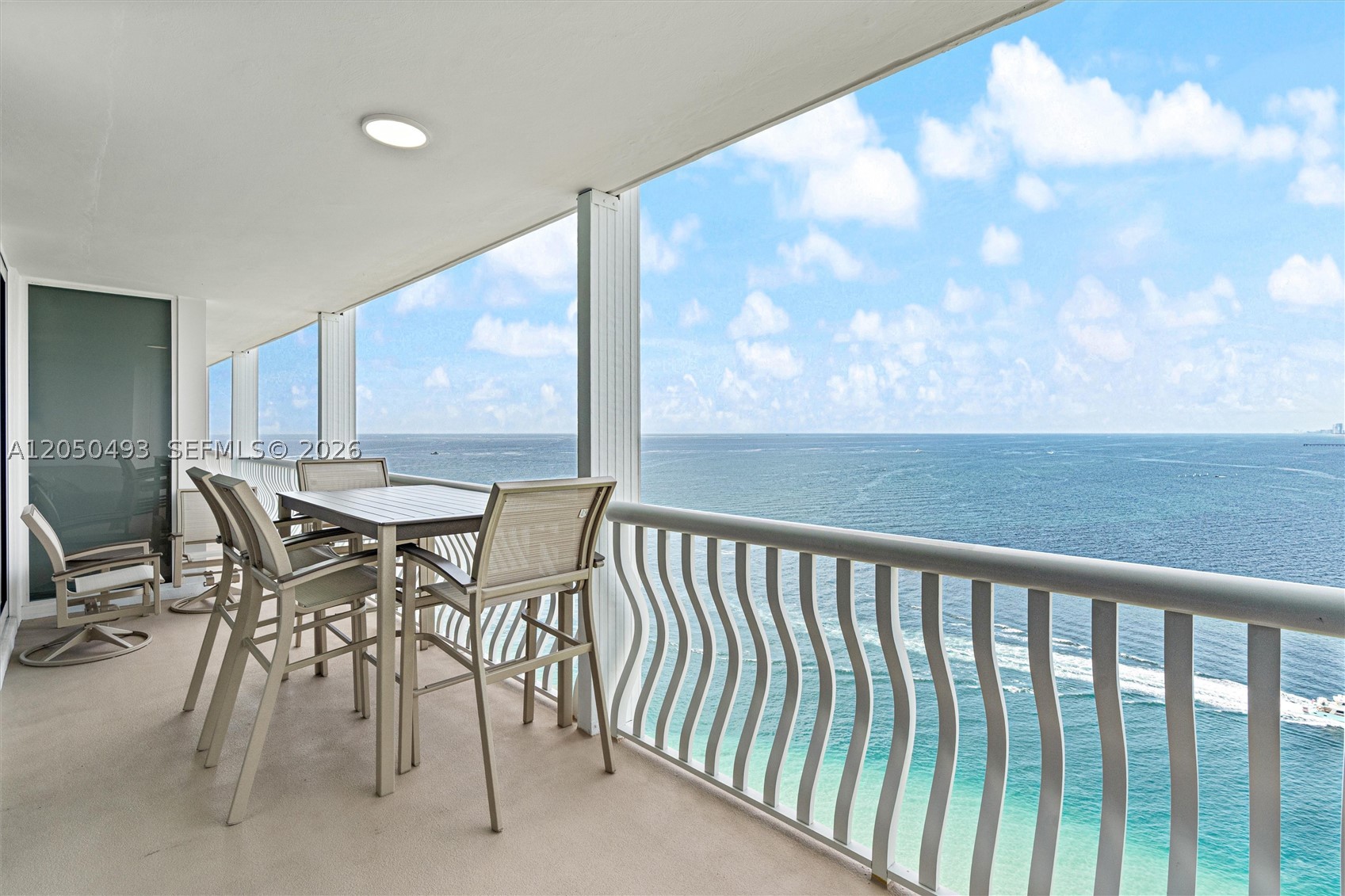 POINT OF AMERICAS - Residential