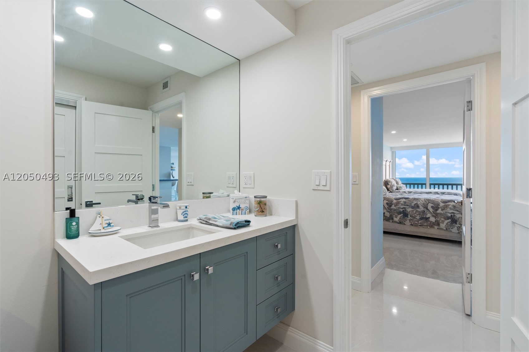 POINT OF AMERICAS - Residential