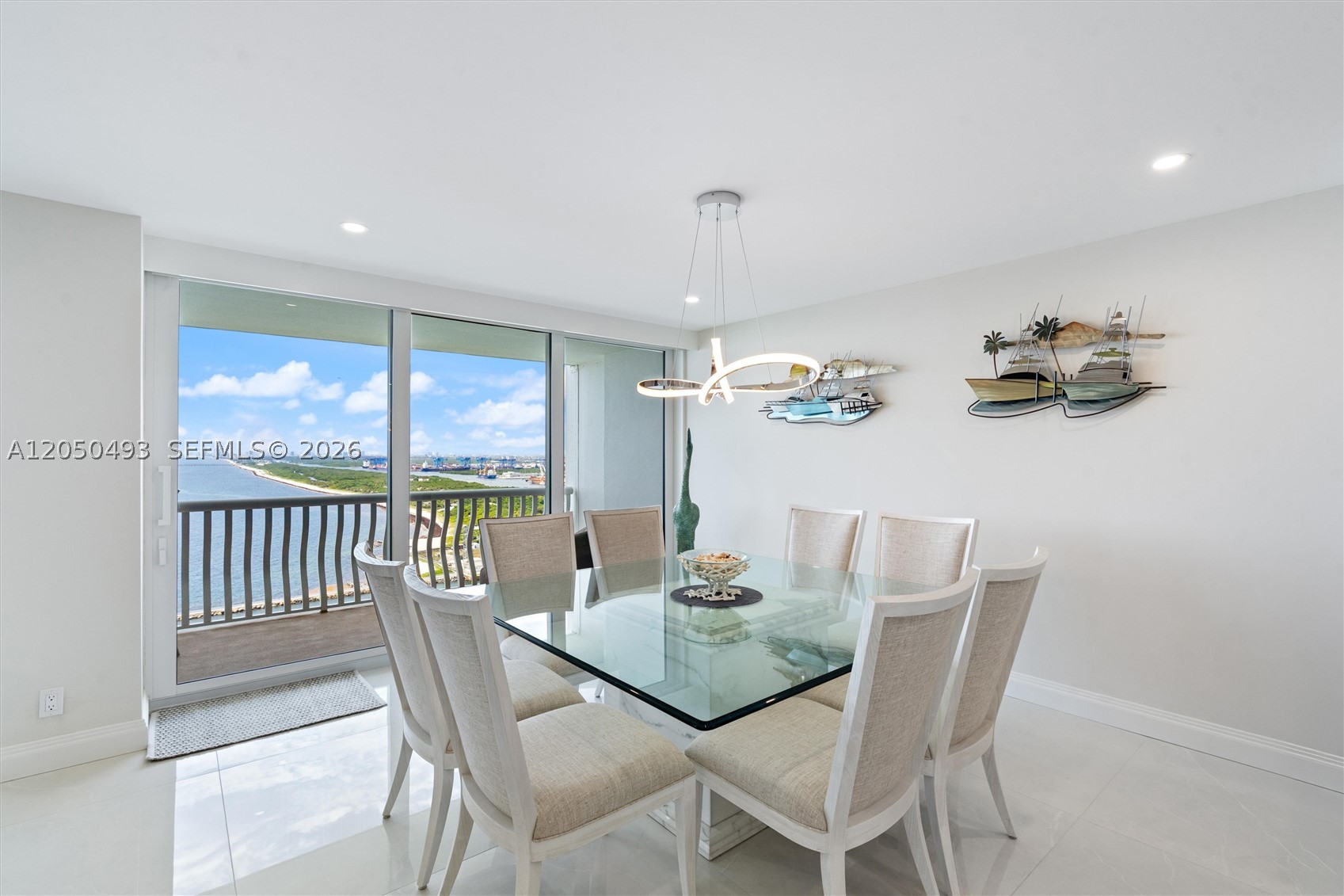 POINT OF AMERICAS - Residential