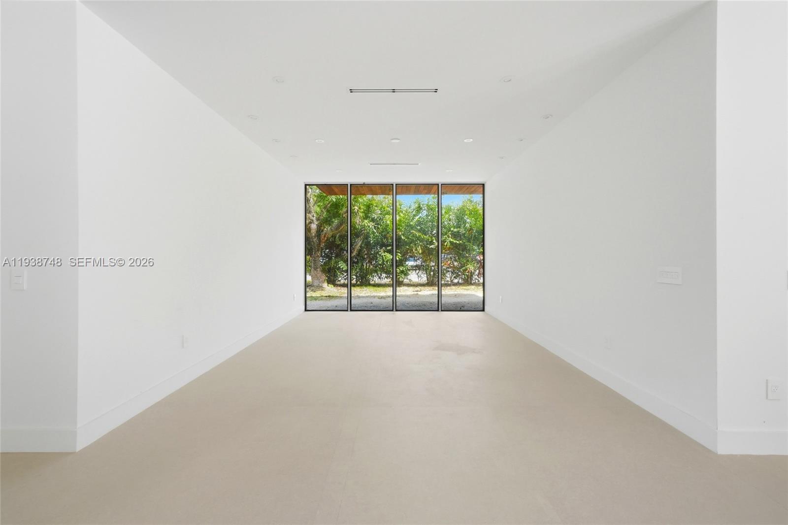 SUNSHINE VISTAS - Residential