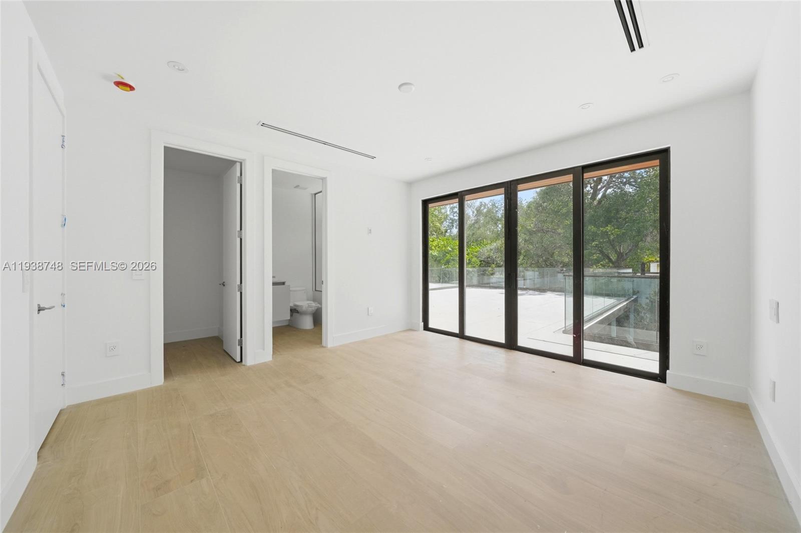 SUNSHINE VISTAS - Residential
