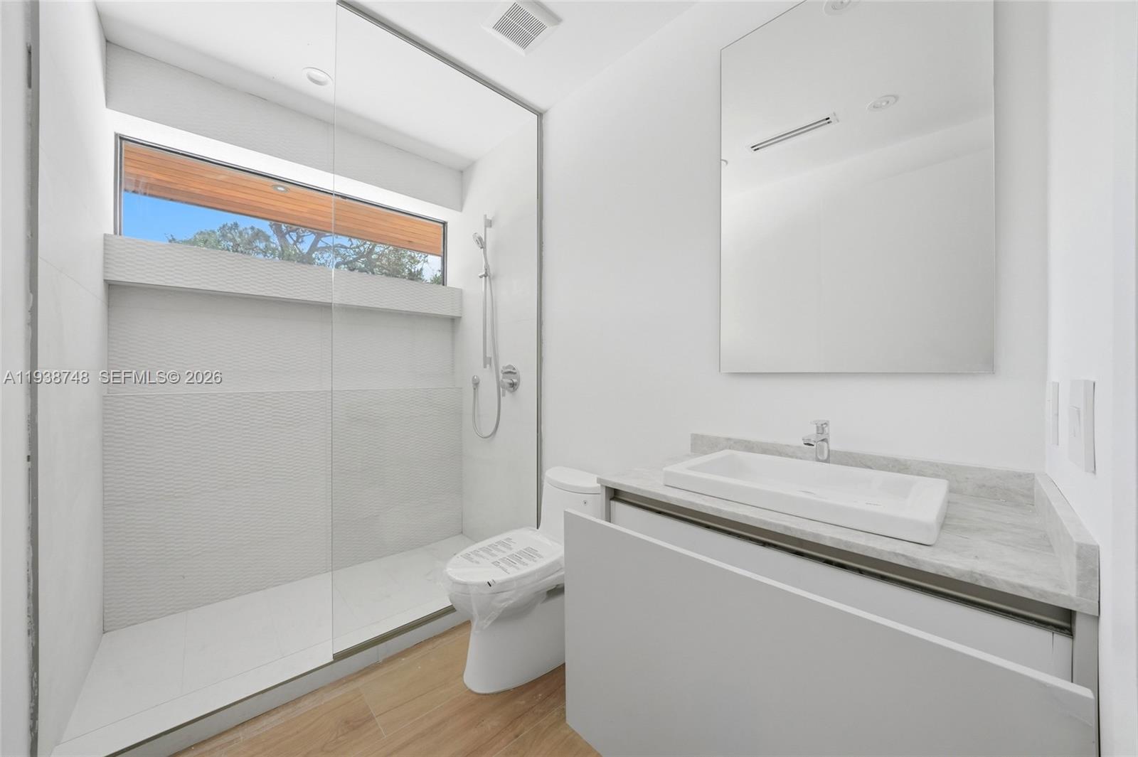 SUNSHINE VISTAS - Residential