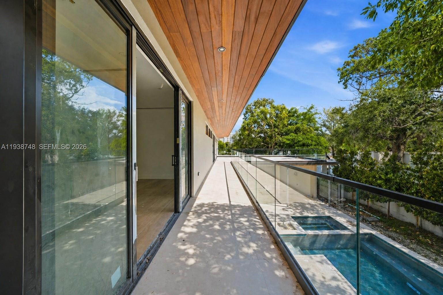 SUNSHINE VISTAS - Residential