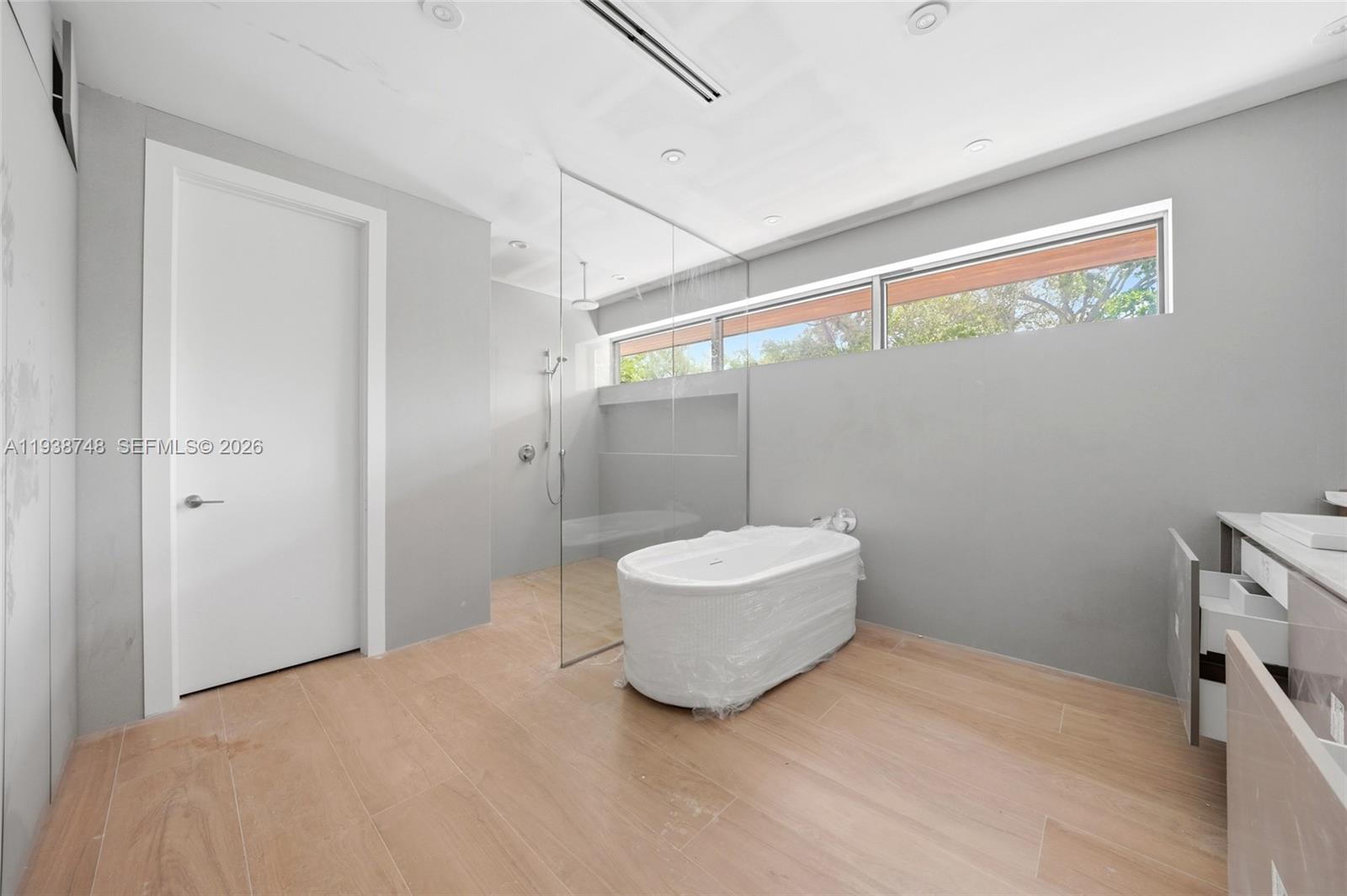 SUNSHINE VISTAS - Residential