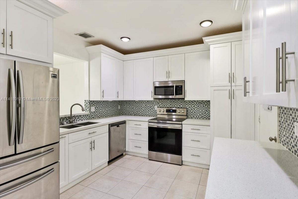 C & P PROPERTIES PLAT - Residential