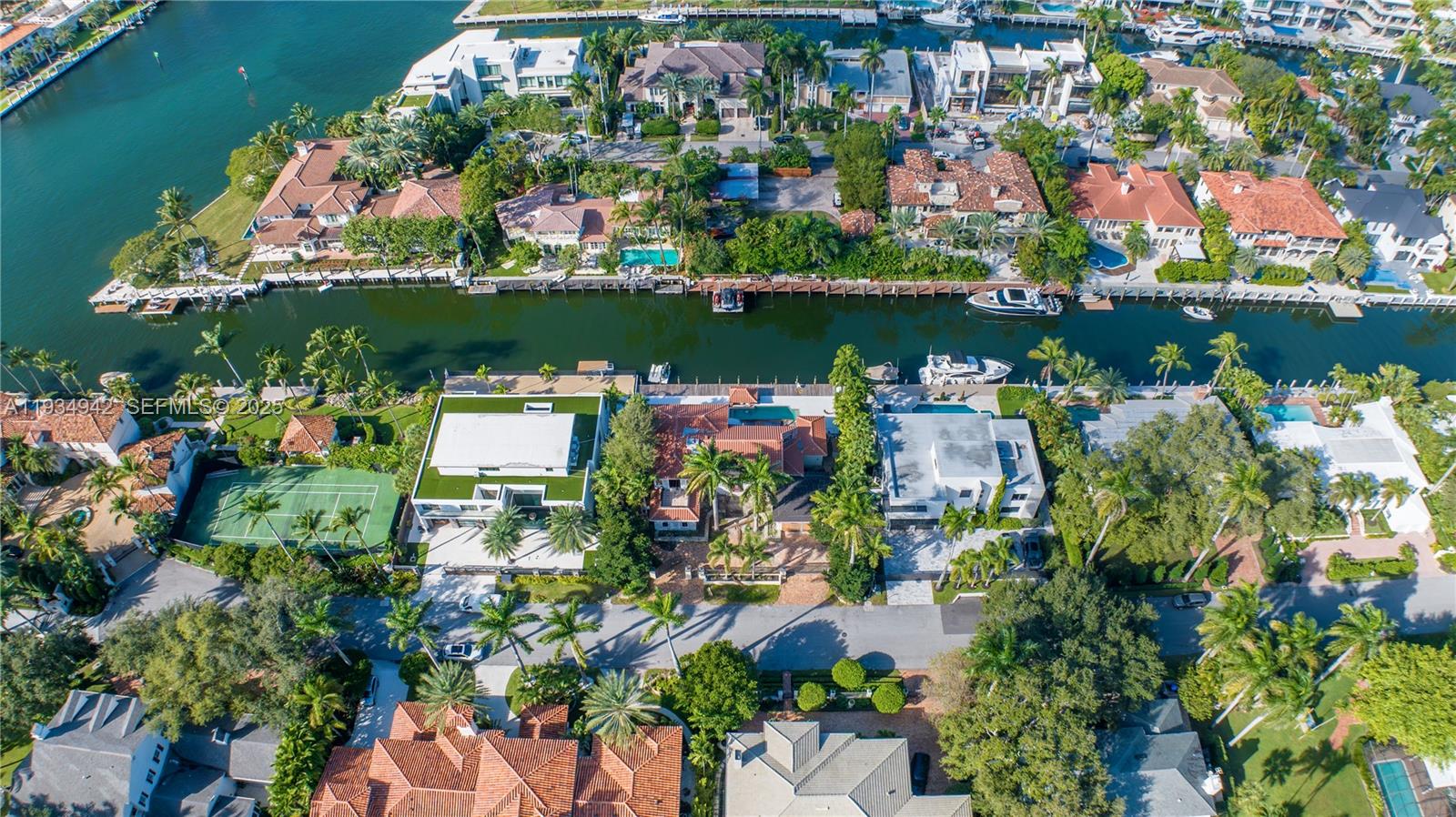 CORAL ISLES - Residential