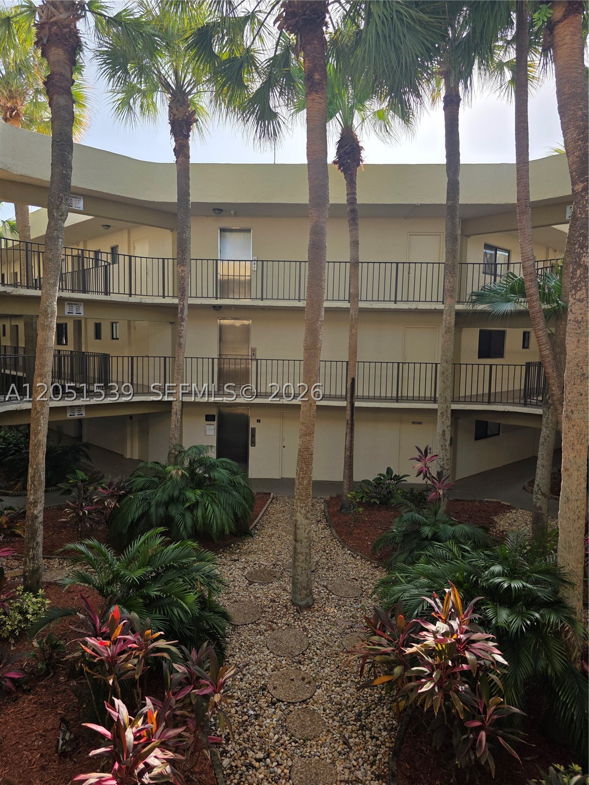 The Horizons Condo - Residential Lease