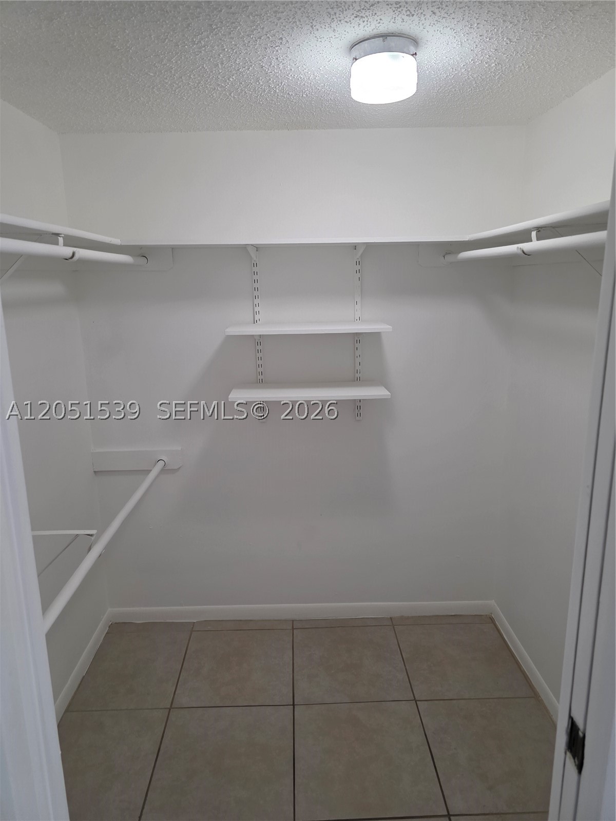 The Horizons Condo - Residential Lease