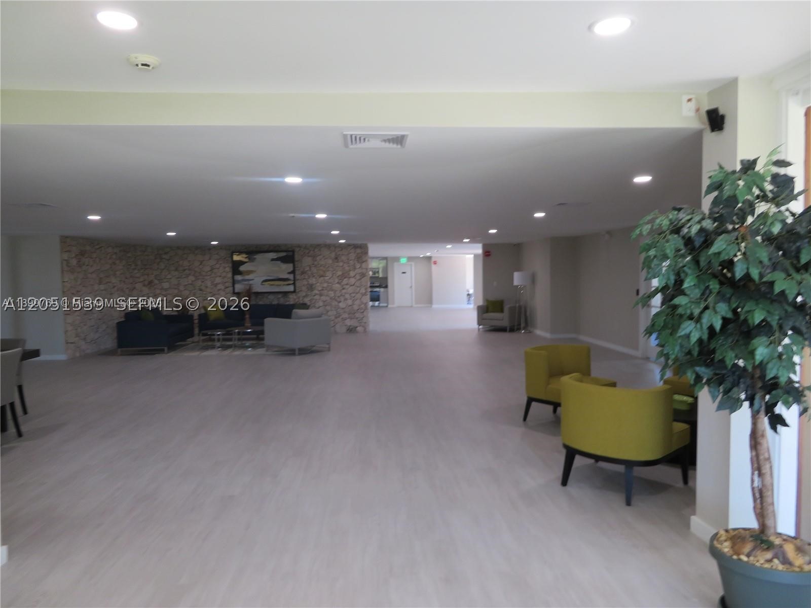 The Horizons Condo - Residential Lease