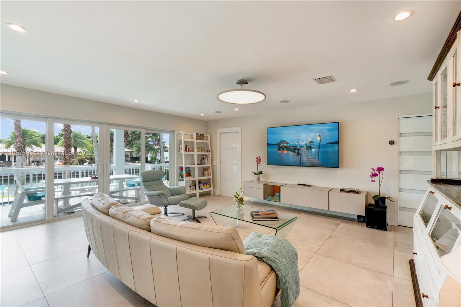 CORAL BAY SEC C - Residential