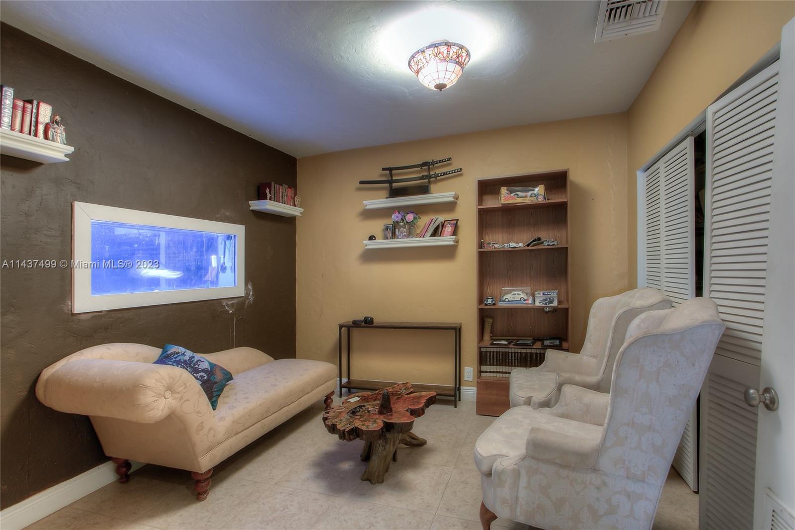GOBLE MANOR - Residential