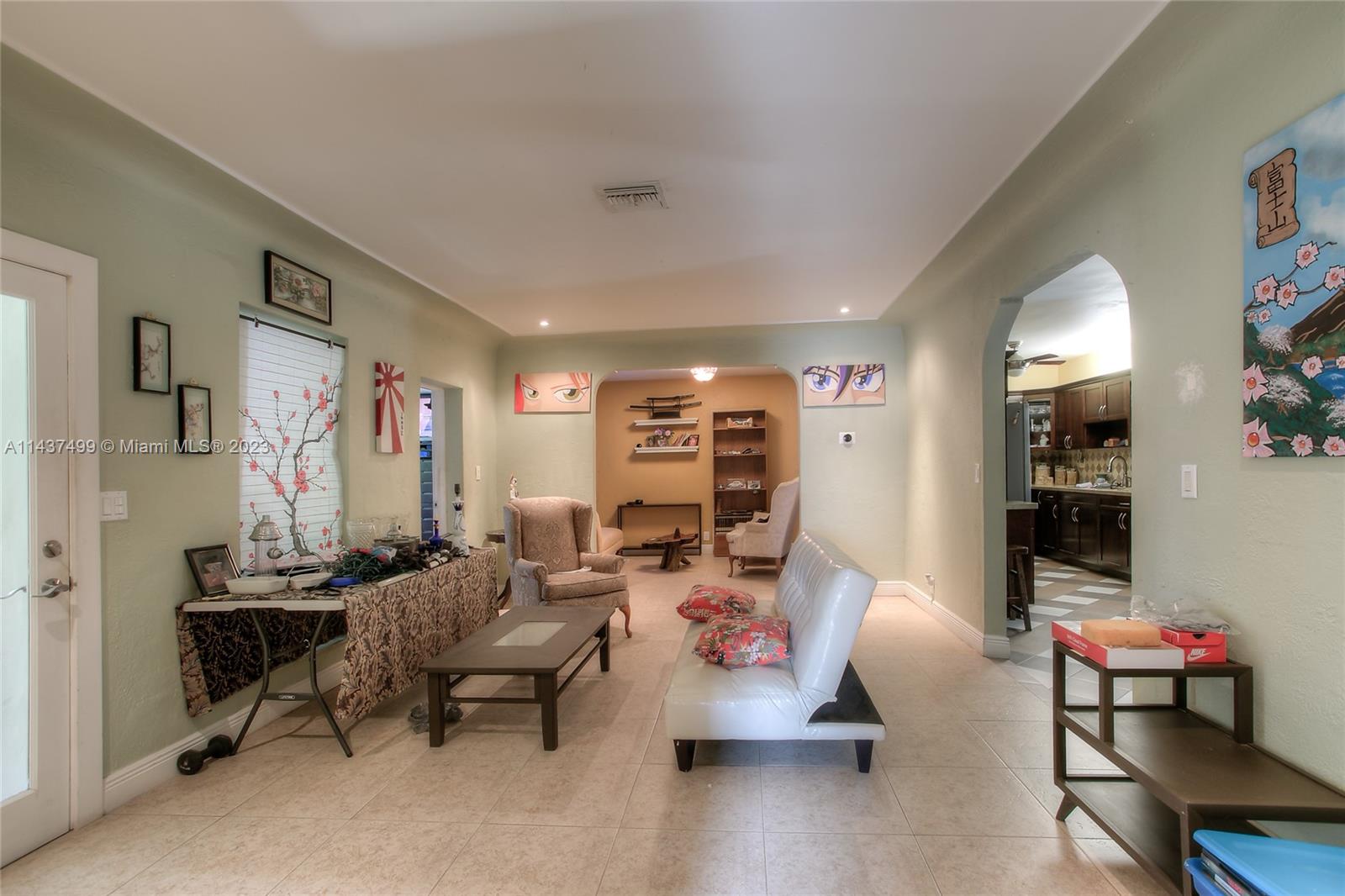 GOBLE MANOR - Residential