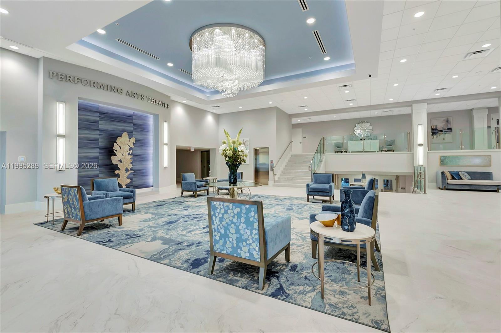 HUNTINGTON POINTE - Residential