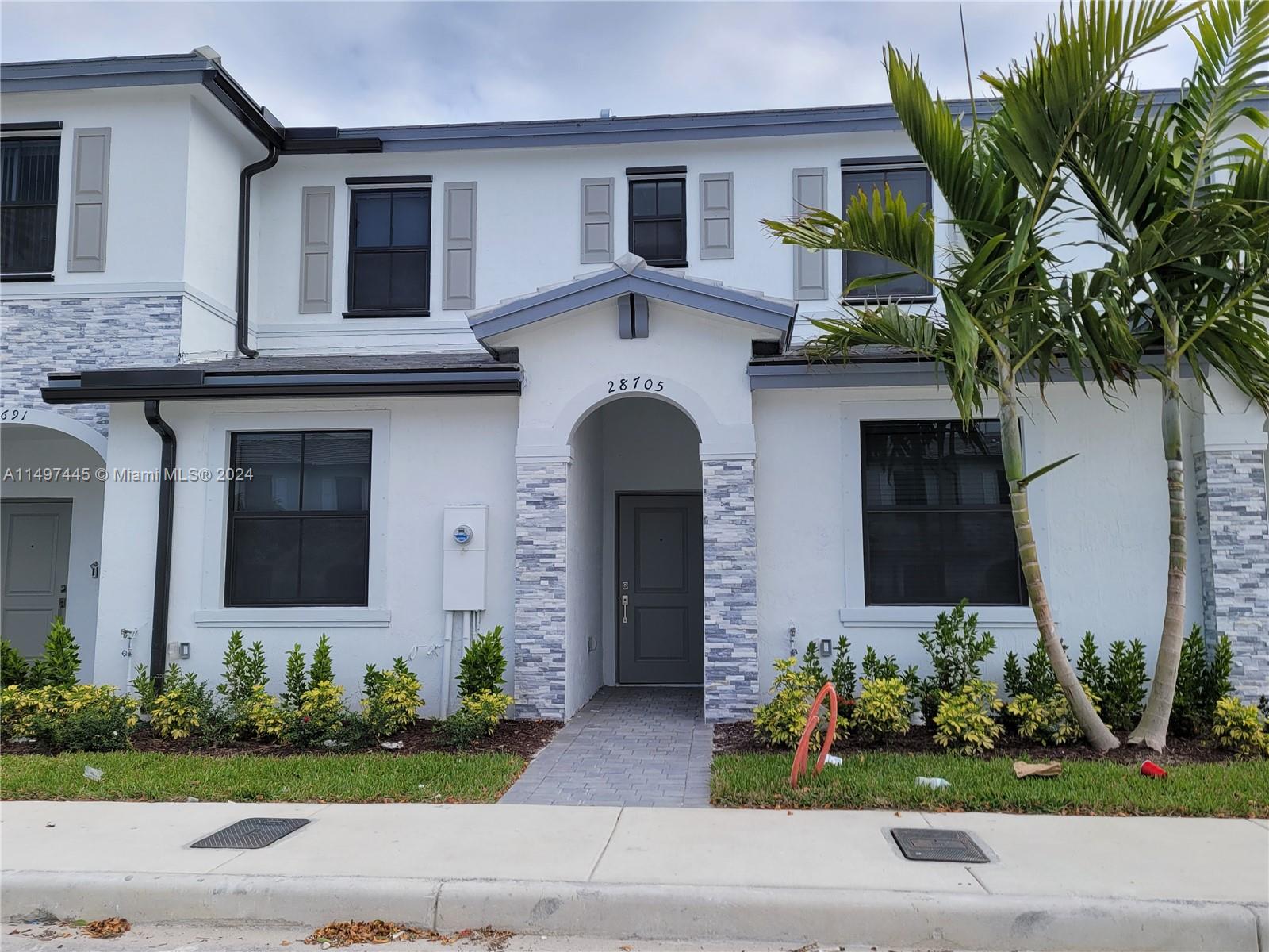PINE ISLE - Residential Lease