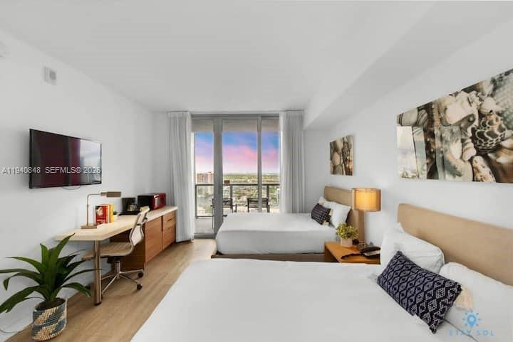BEACHWALK CONDOMINIUM - Residential