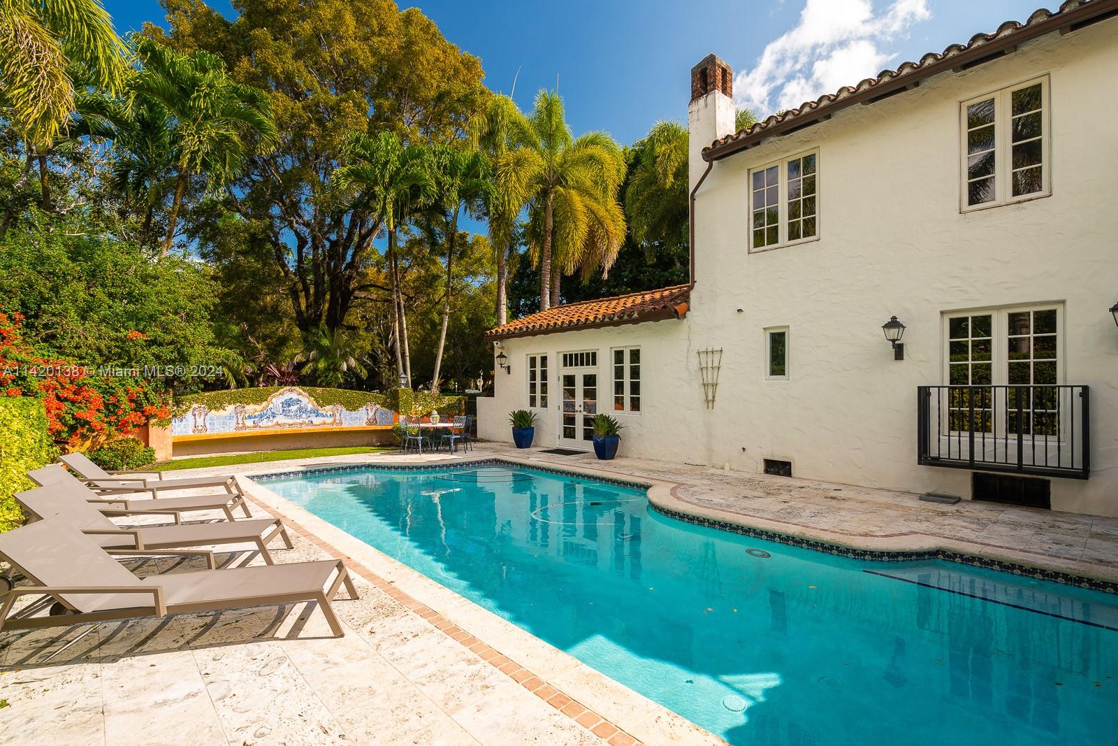 CORAL GABLES SEC A - Residential