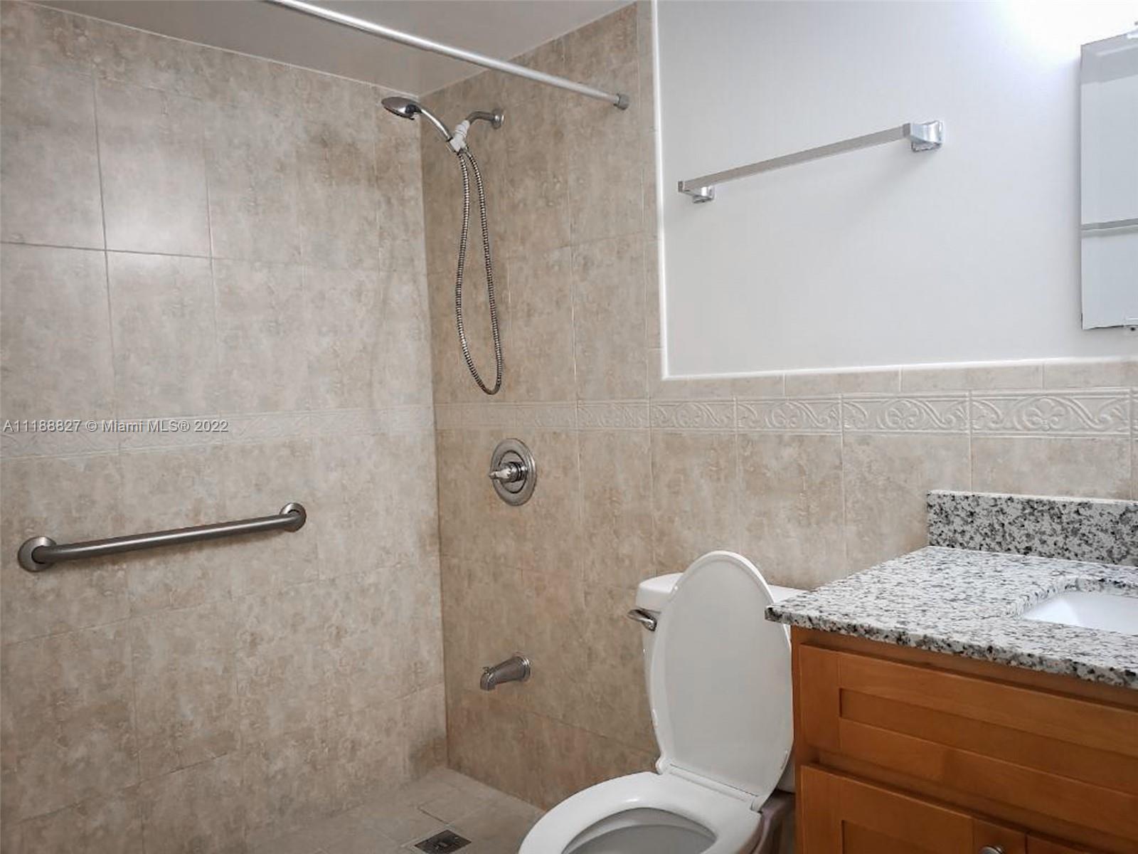 EL LAGO CONDO - Residential Lease