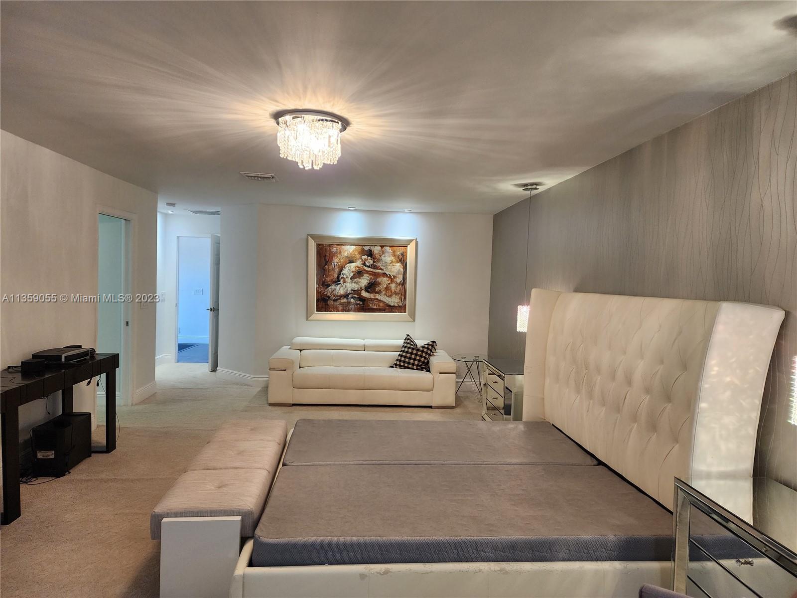 LEXINGTON HOMES ESTATES - Residential Lease