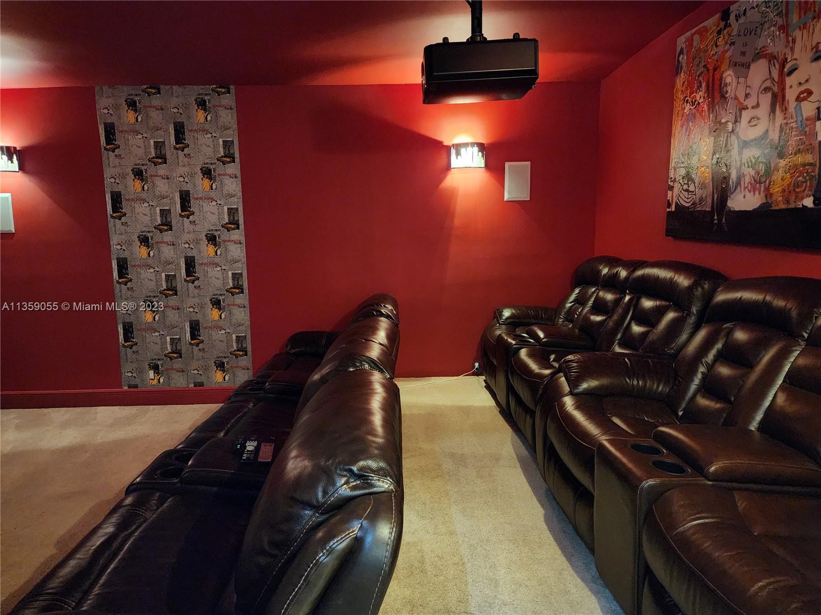 LEXINGTON HOMES ESTATES - Residential Lease