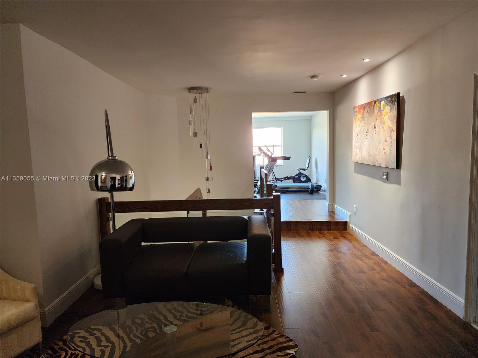 LEXINGTON HOMES ESTATES - Residential Lease