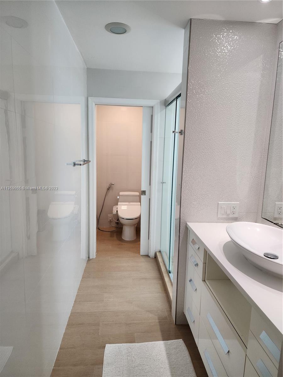 LEXINGTON HOMES ESTATES - Residential Lease