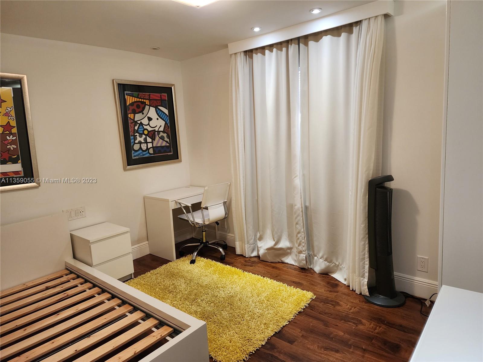 LEXINGTON HOMES ESTATES - Residential Lease