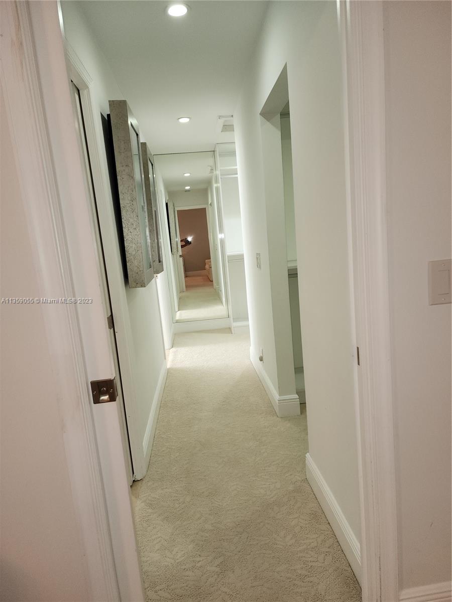 LEXINGTON HOMES ESTATES - Residential Lease