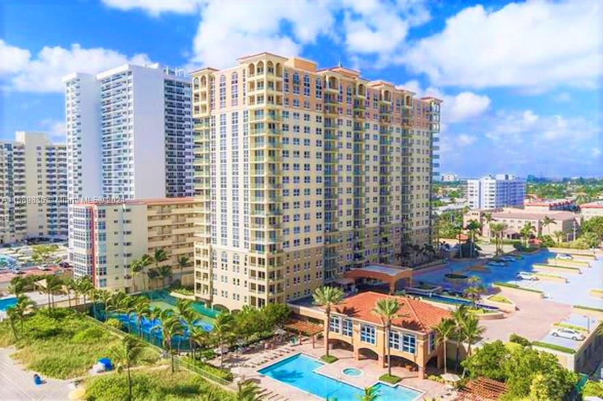 OCEAN FRONT BUILDING! BEAUTIFUL 2 BD, 2 BATHS UNIT WITH OCEAN AND CITY VIEW. FULLY REMODELED!!! NEW FURNITURE, EUROPEAN KITCHEN WITH GRANITE COUNTERTOP, WALK-IN CLOSETS, MARBLE FLOOR THROUGHOUT, WASHER and DRYER IN THE UNIT . BUILDING HAS 5 STARTS AMENITIES, POOL, BEACH SERVICE, JACUZZI AND TOP OF THE LINE GYM OVERLOOKING THE OCEAN, TENNIS COURT, SPA, BILLIARDS, CLUB HOUSE, GARAGE PARKING, 24 HR VALET SERVICE, SECURITY AND CONCIERGE. GREAT LOCATION! CLOSE TO THE SHOPPING PLAZAS , RESTAURANTS, PHARMACY, WALMART, PUBLIX AND MORE! READY TO MOVE IN. Annual lease or 6 months lease minimum. Available from September 15, 2024.