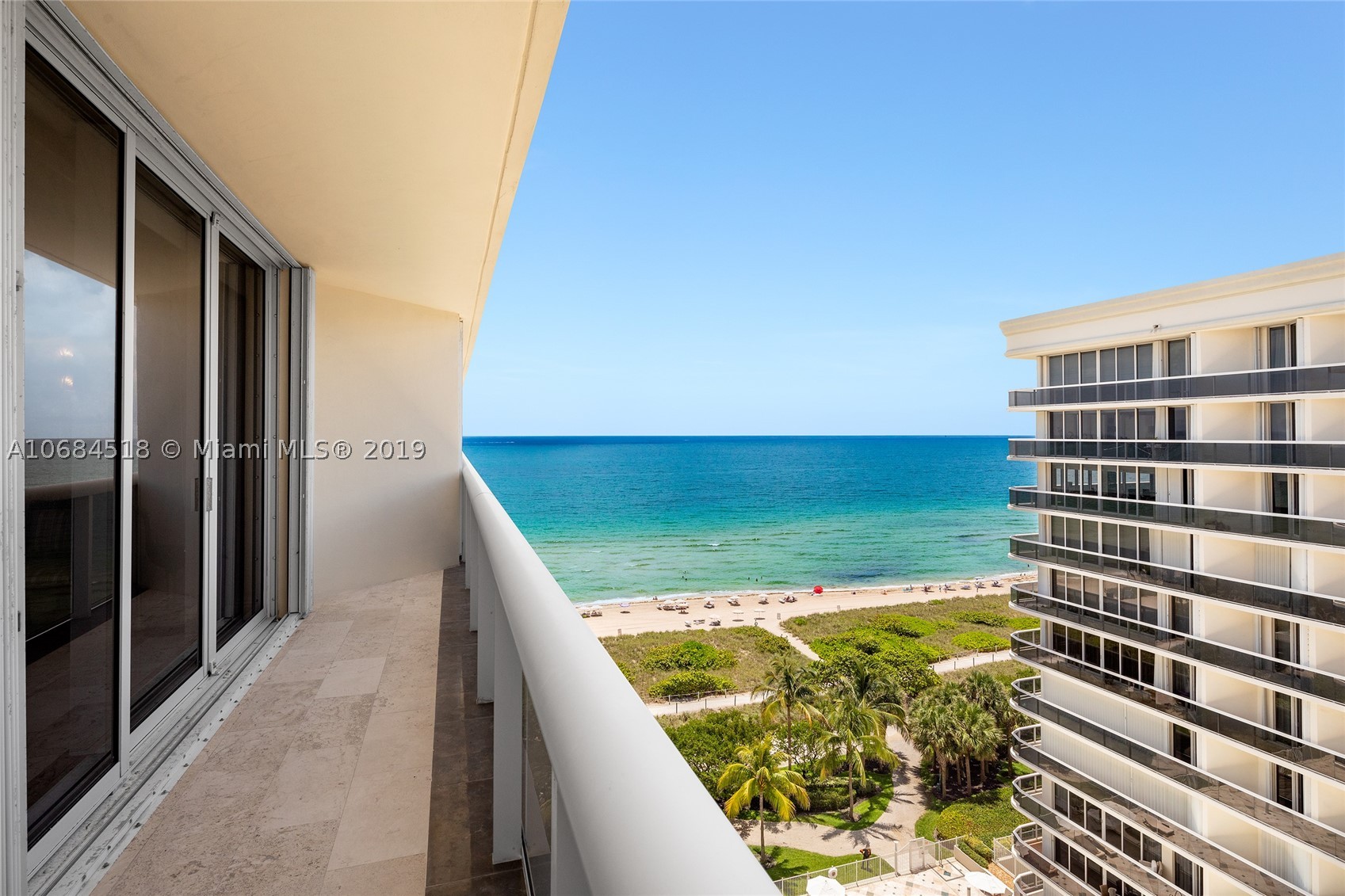 SOLIMAR CONDO - Residential
