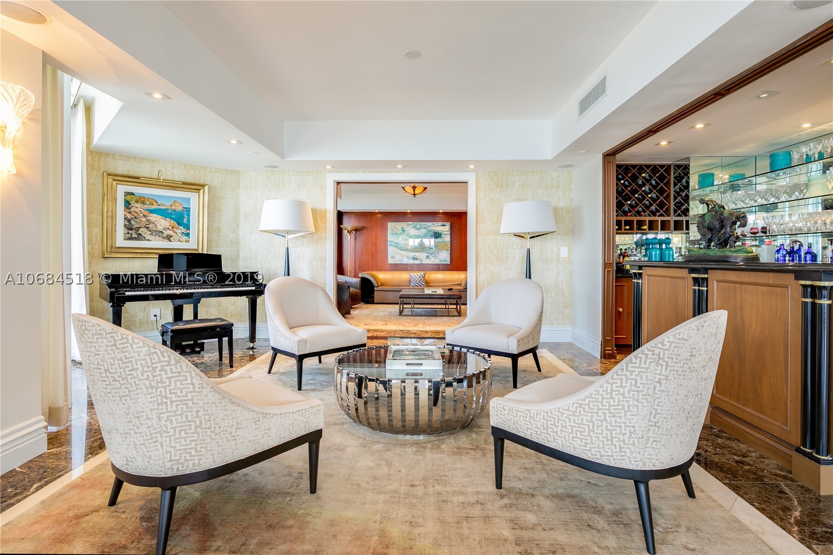 SOLIMAR CONDO - Residential
