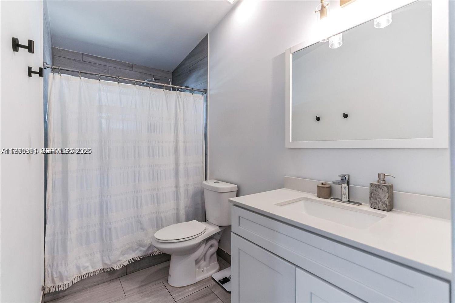 SEVENTH AVE PARK - Residential
