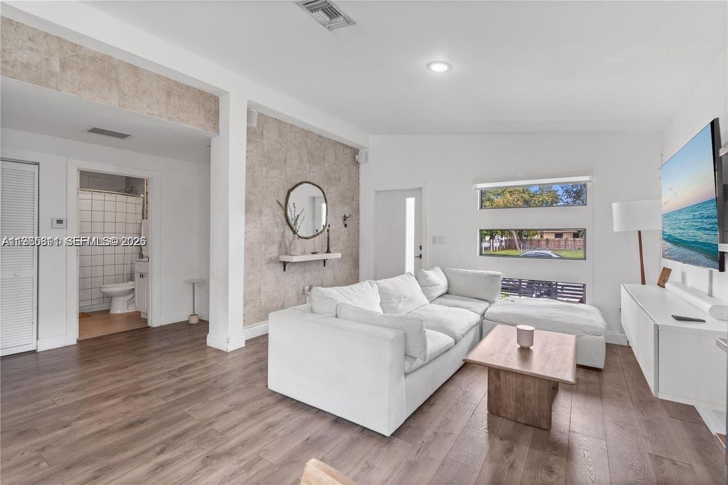 SEVENTH AVE PARK - Residential