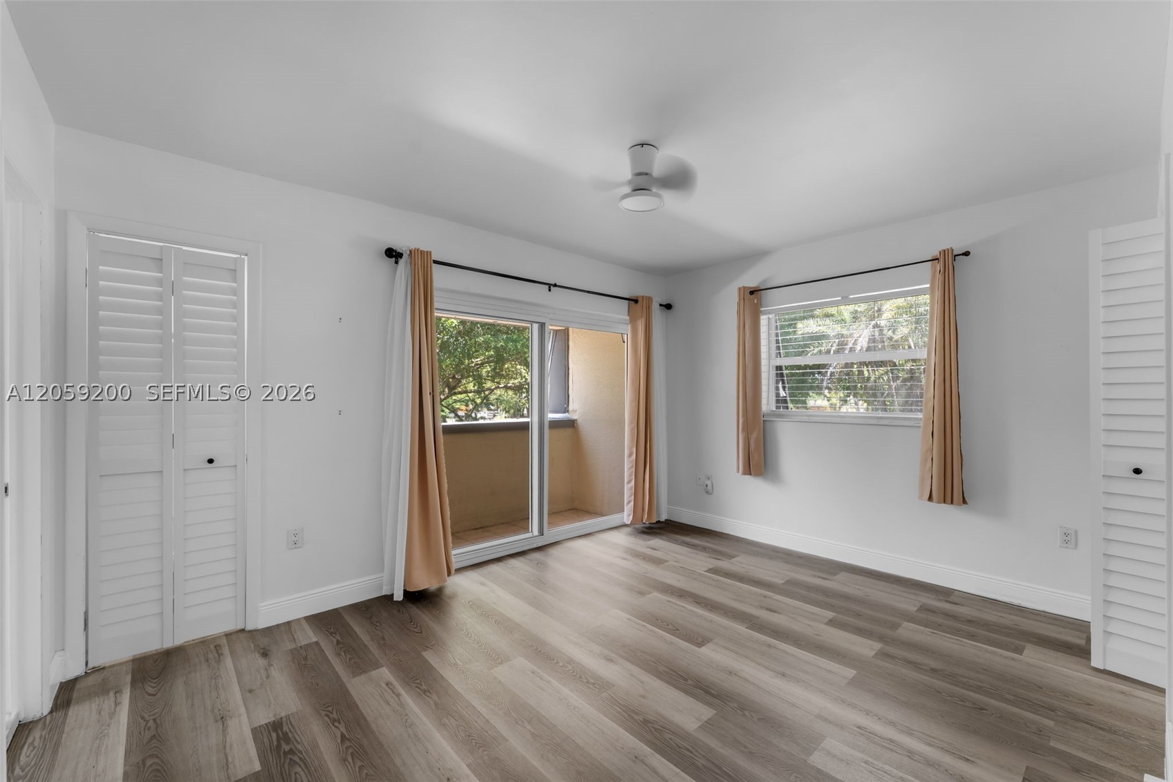 KENDALE LAKES TOWNHOUSE C - Residential
