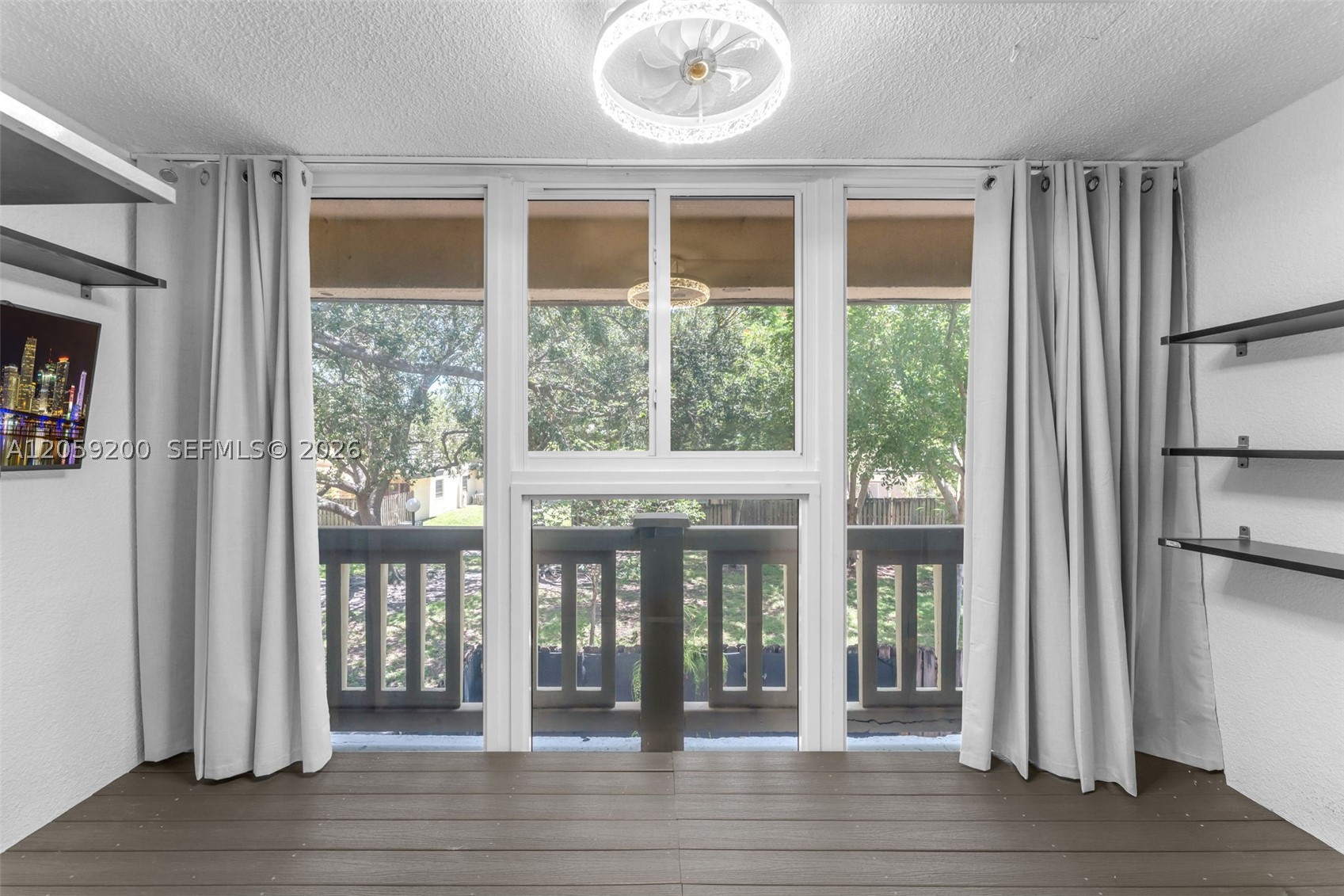 KENDALE LAKES TOWNHOUSE C - Residential