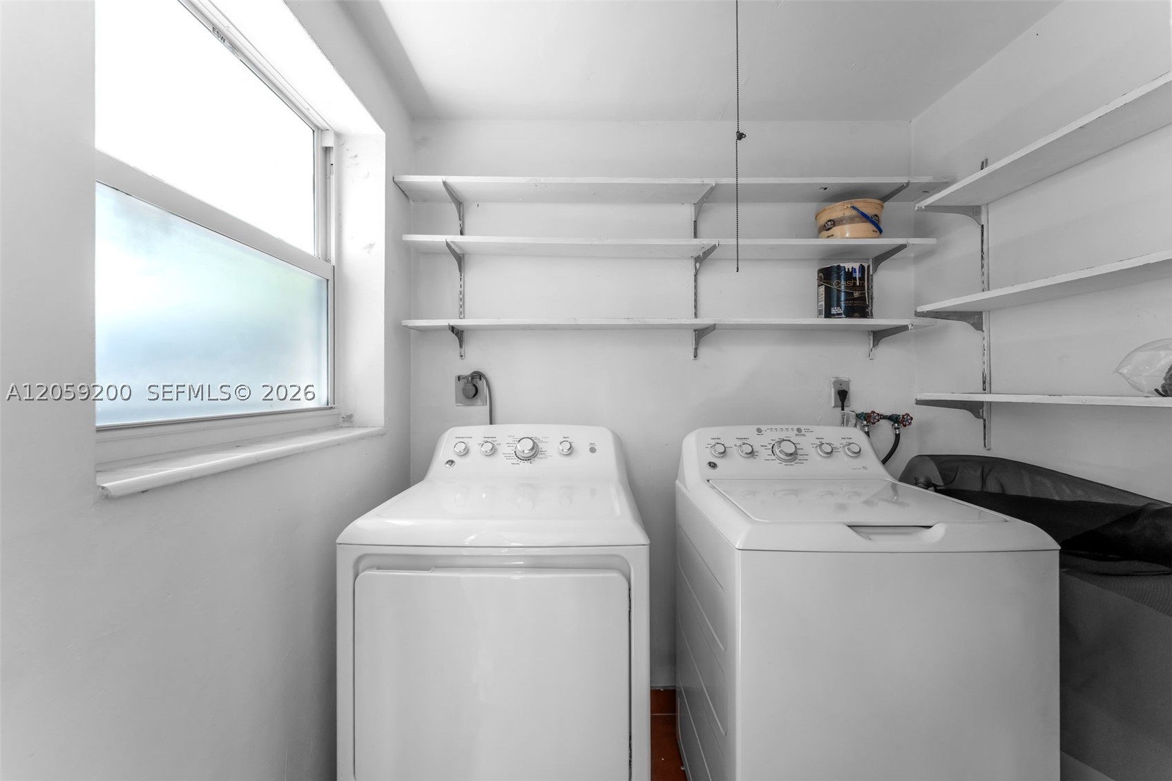 KENDALE LAKES TOWNHOUSE C - Residential