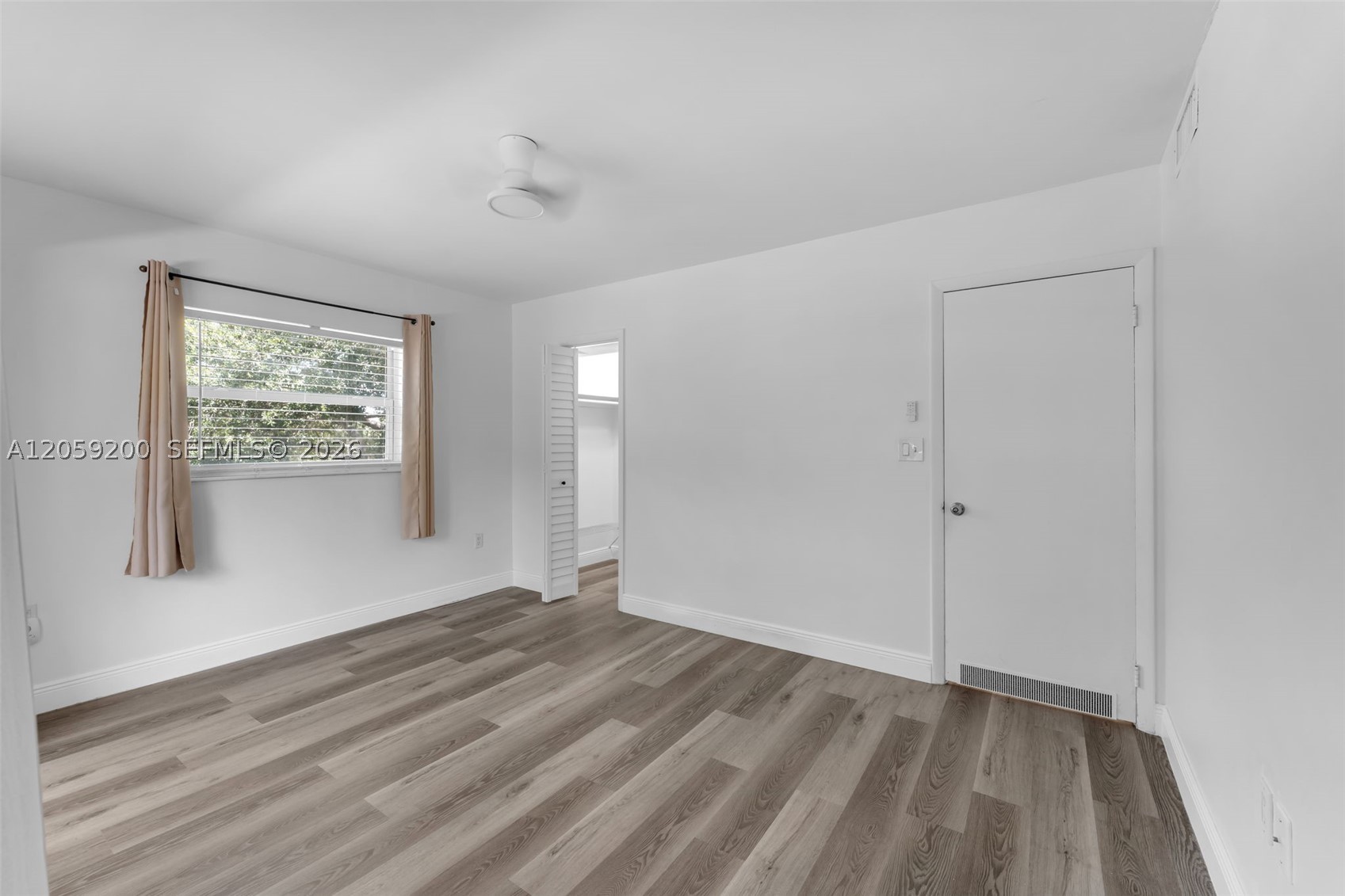 KENDALE LAKES TOWNHOUSE C - Residential
