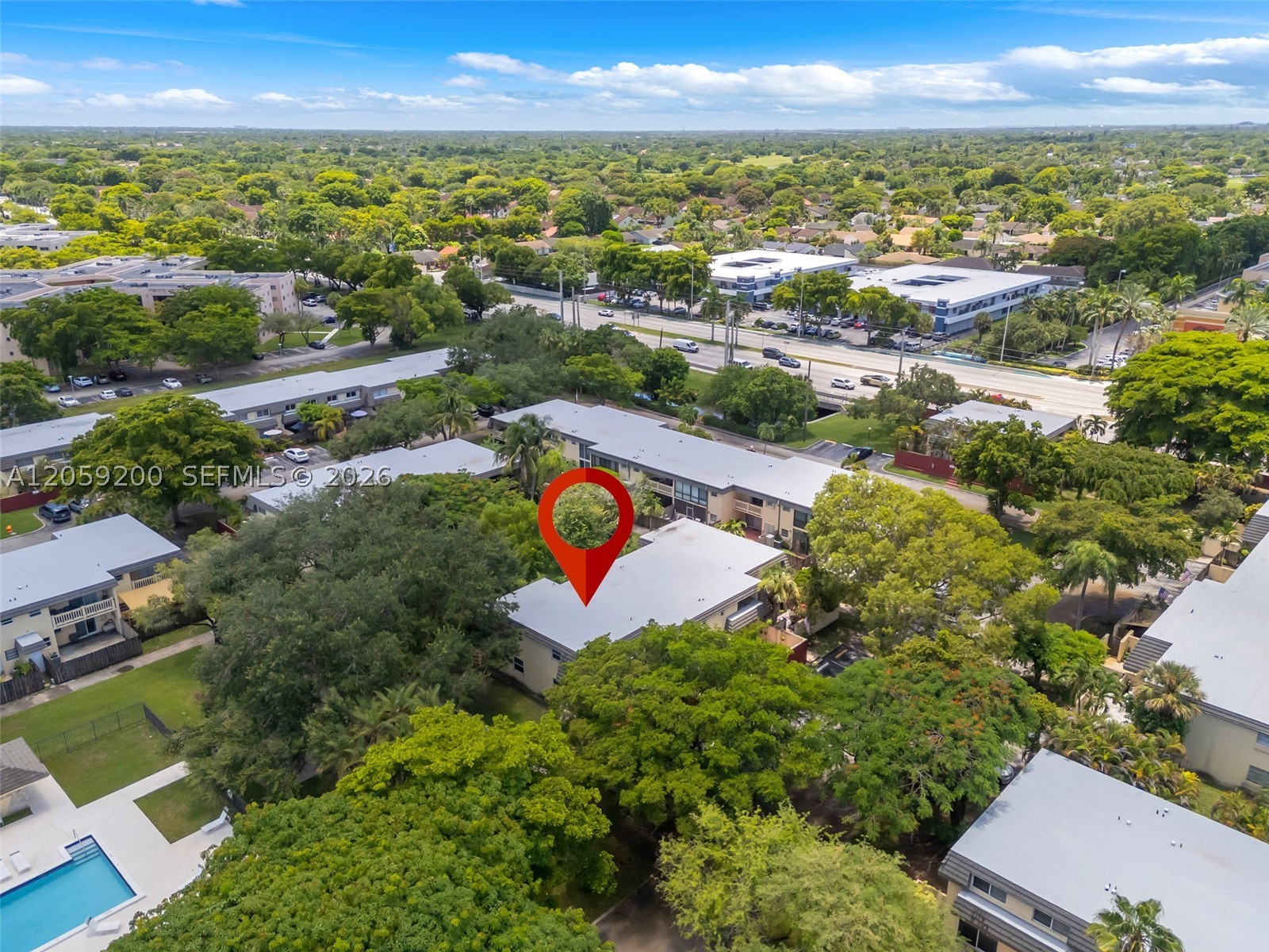 KENDALE LAKES TOWNHOUSE C - Residential