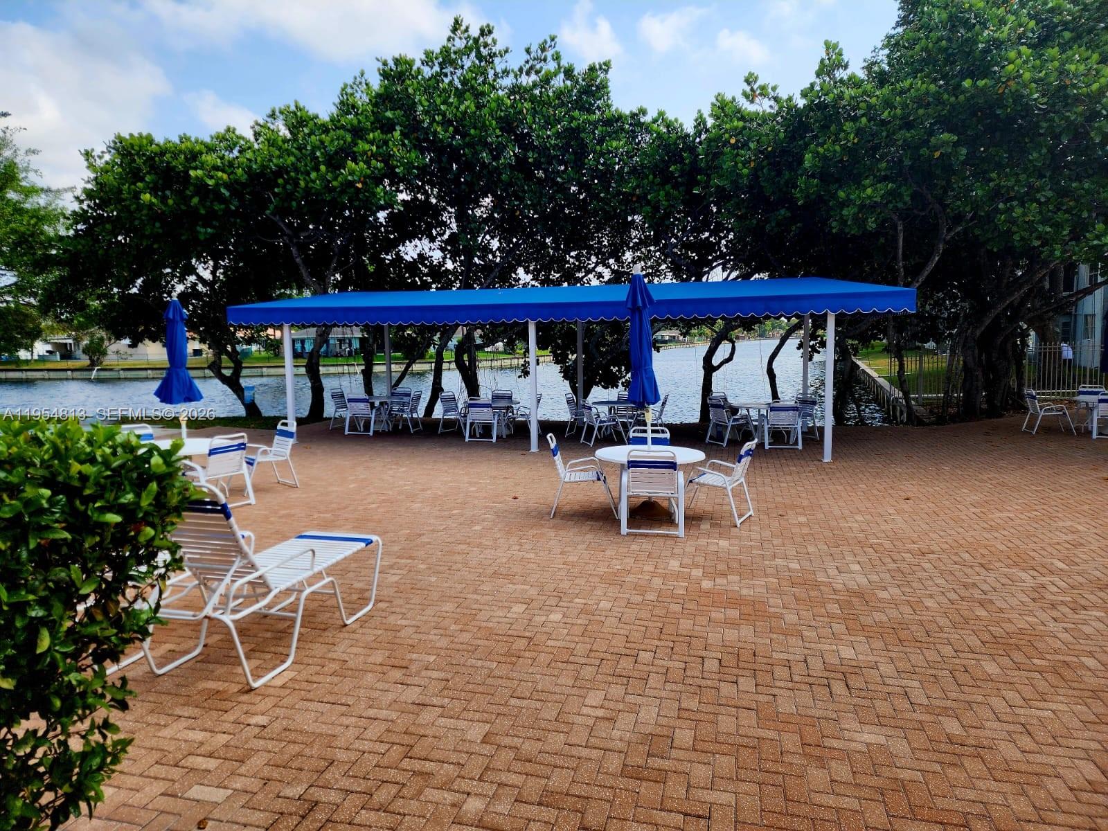 LIME BAY CONDOMINIUM 6 - Residential