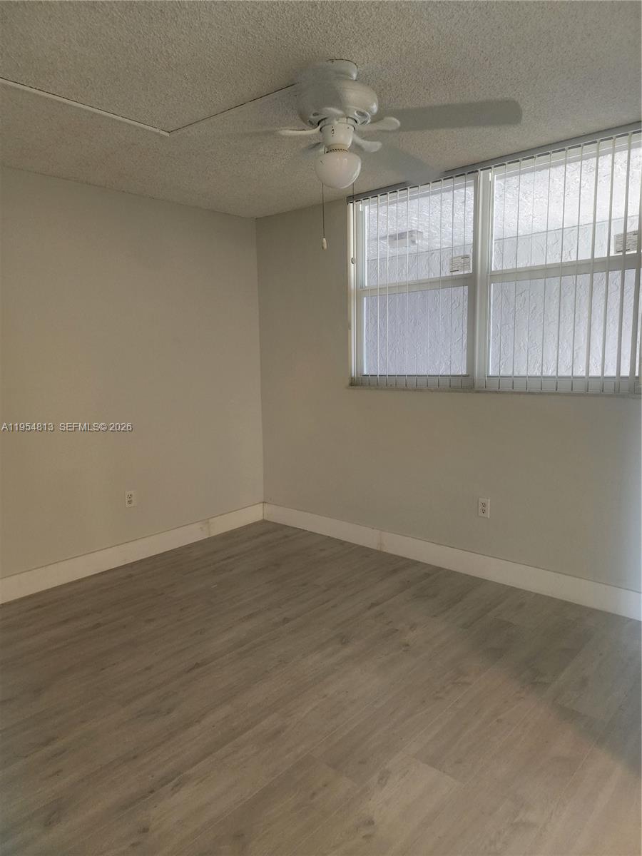 LIME BAY CONDOMINIUM 6 - Residential