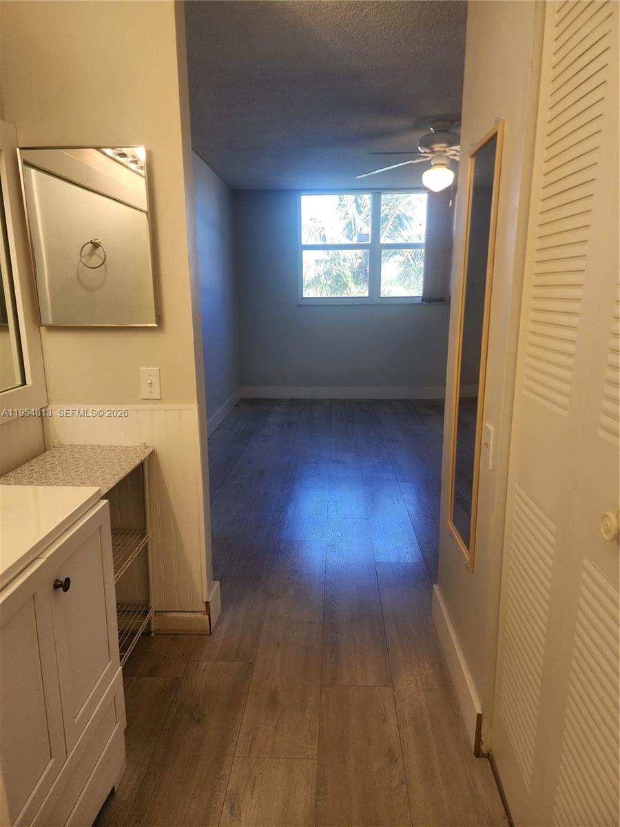 LIME BAY CONDOMINIUM 6 - Residential