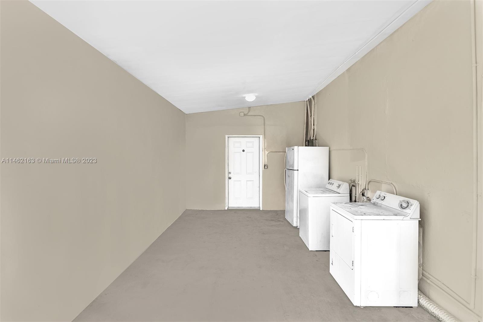 PRINCESS PARK - Residential Lease