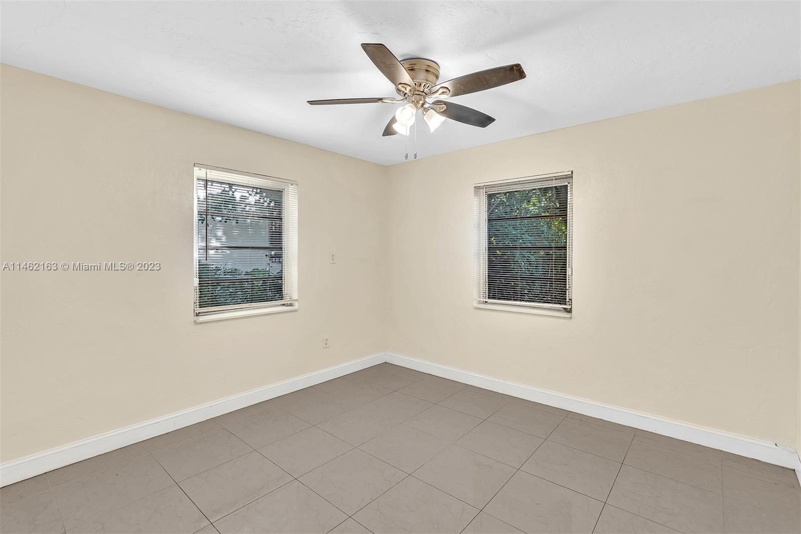 PRINCESS PARK - Residential Lease