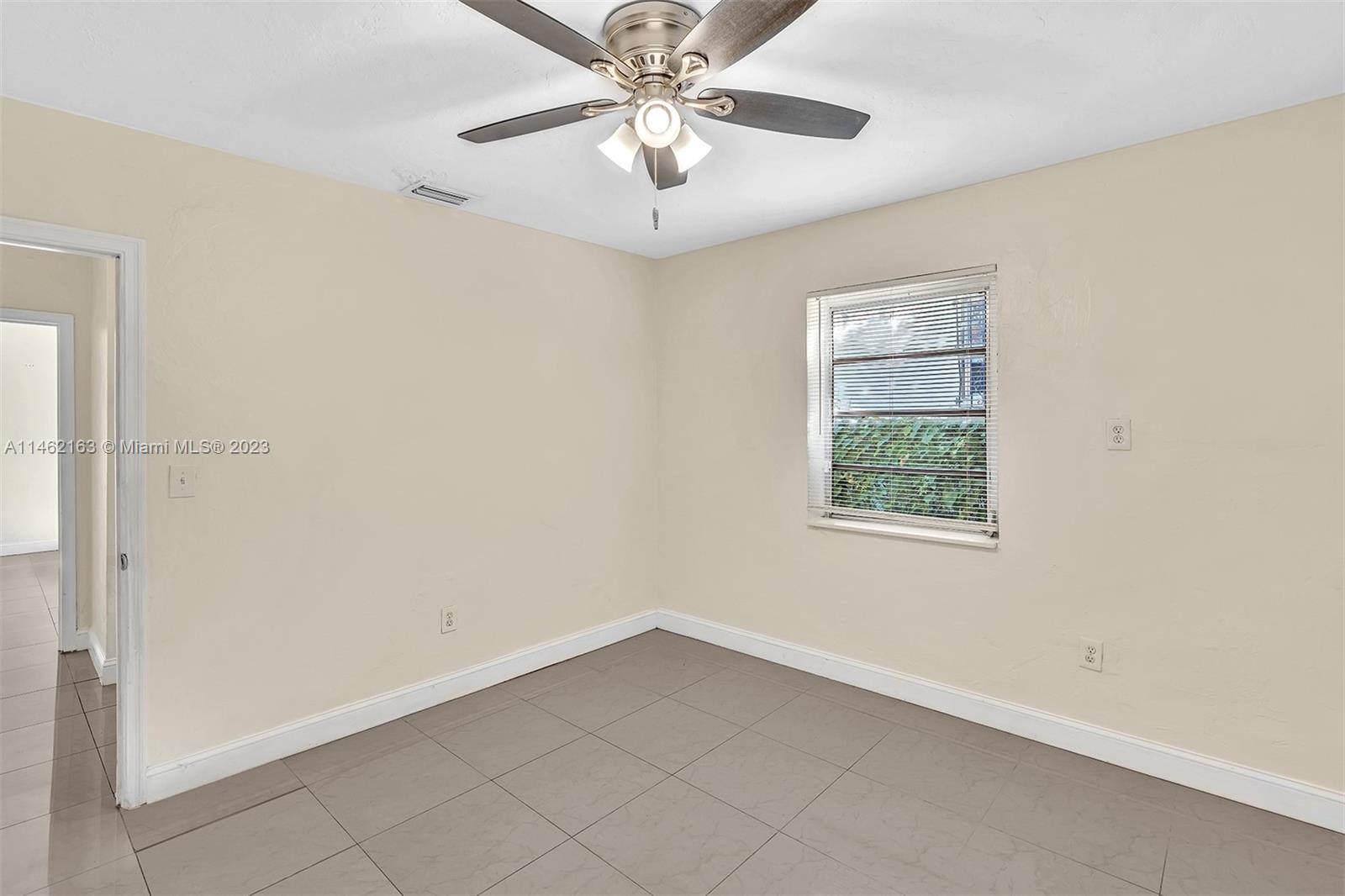 PRINCESS PARK - Residential Lease