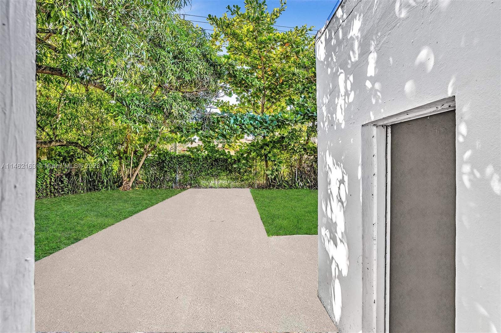 PRINCESS PARK - Residential Lease