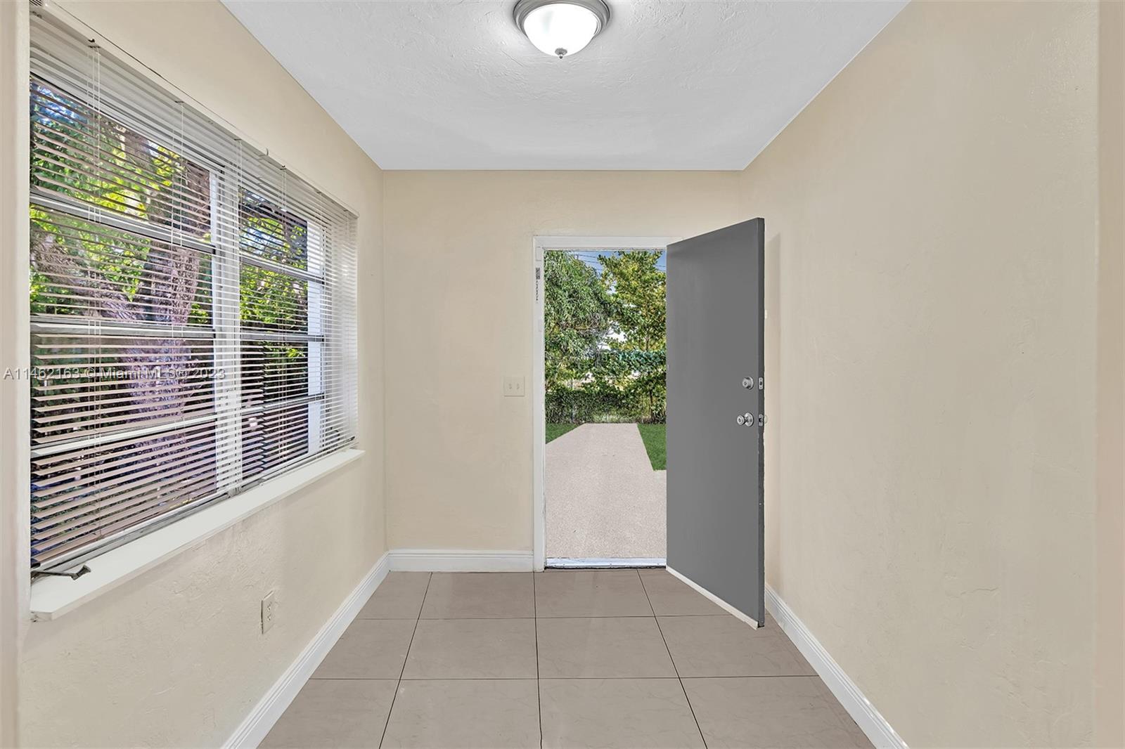 PRINCESS PARK - Residential Lease