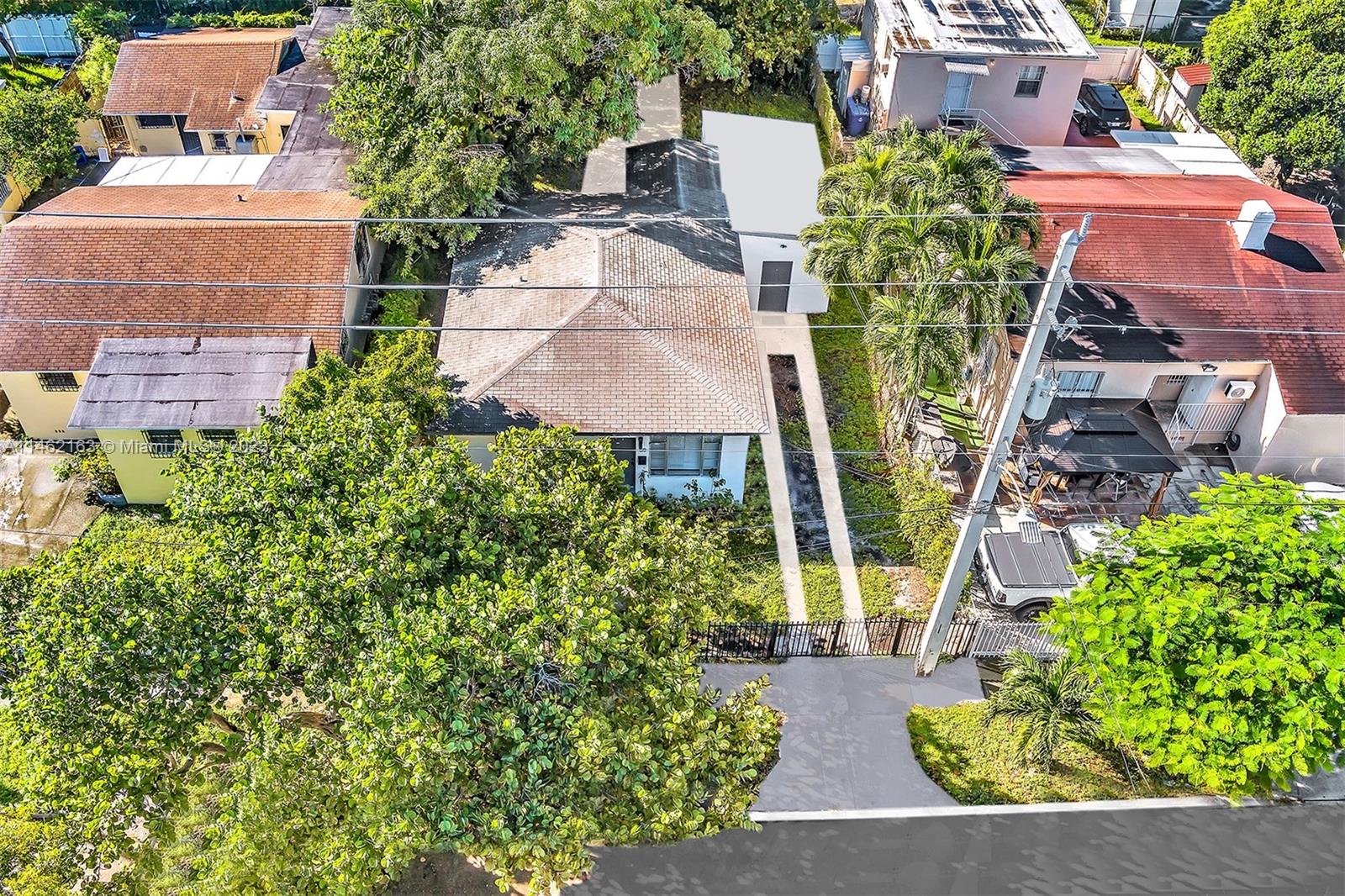 PRINCESS PARK - Residential Lease