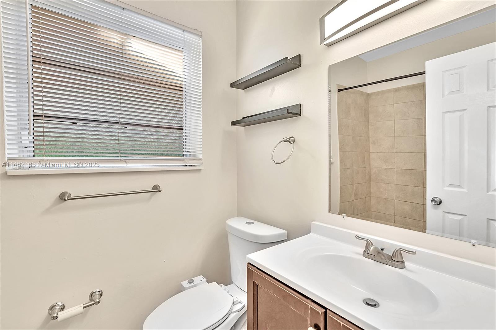 PRINCESS PARK - Residential Lease