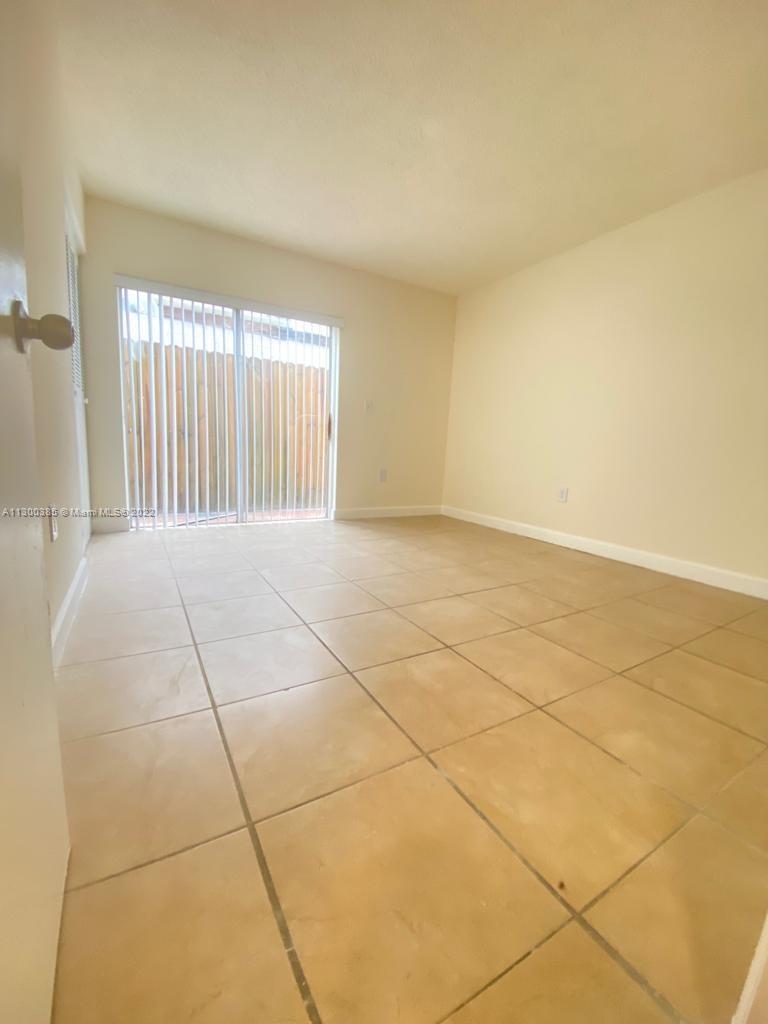 LAGUNA CLUB EAST CONDO - Residential Lease